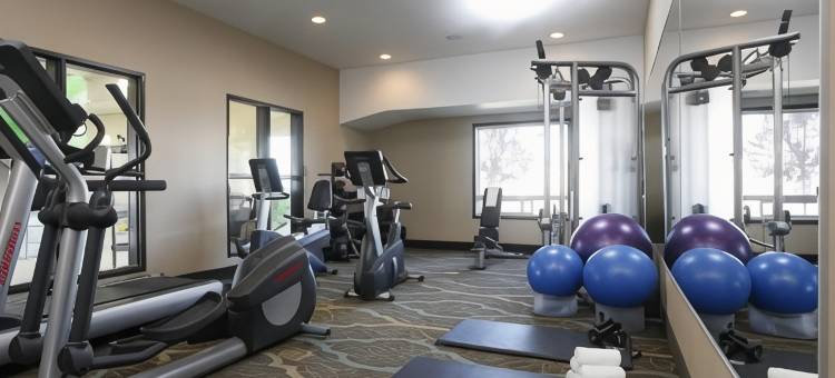 Holiday Inn Express ST堡。 JOHN by IHG(Holiday Inn Express Fort ST John)图片