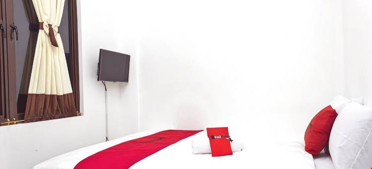 红多兹酒店-加鲁马斯(RedDoorz @ Galuh Mas)图片