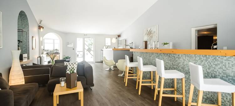 洛吉斯酒店 - 白色小屋,附设小酒馆(Logis Hôtel la Magnanerie - Côté Bistro)图片