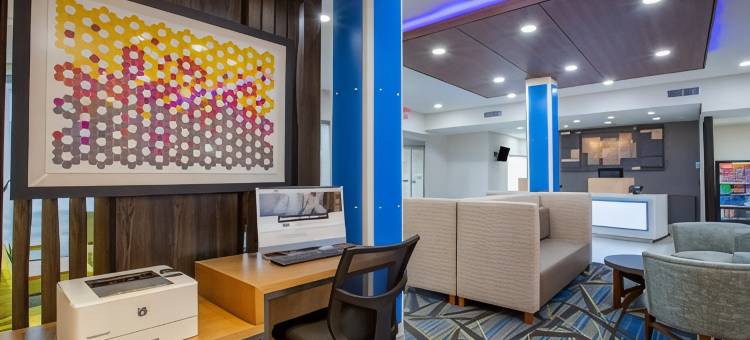 IHG 智选假日酒店及套房迪美南(Holiday Inn Express & Suites Deland South)图片