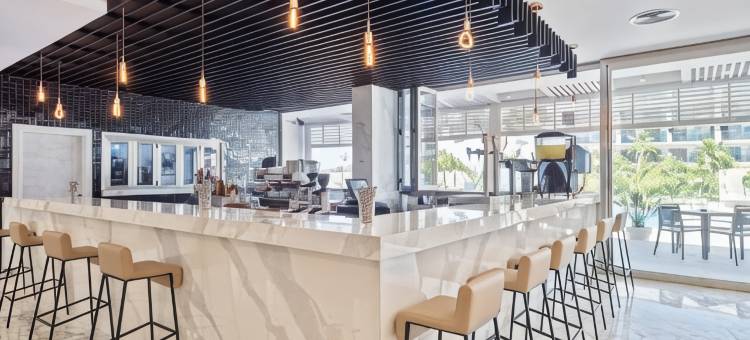 贝斯特普塔多拉达酒店(Hotel Best Punta Dorada)图片