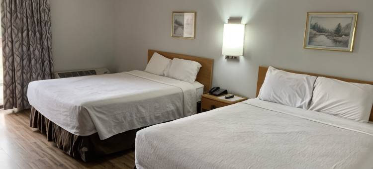 北卡罗来纳韦恩斯维尔温德姆戴斯酒店(Days Inn by Wyndham Waynesville NC)图片