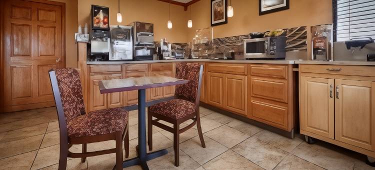 马丁斯维尔贝斯特韦斯特酒店(Best Western Martinsville Inn)图片