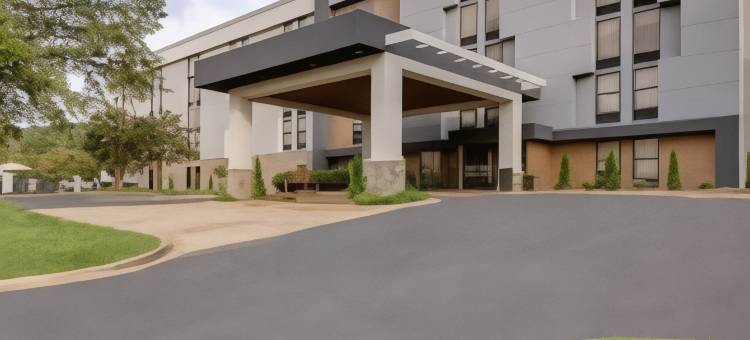 伯明翰科洛纳德路280号欢朋酒店(Hampton Inn Birmingham-Colonnade 280)图片