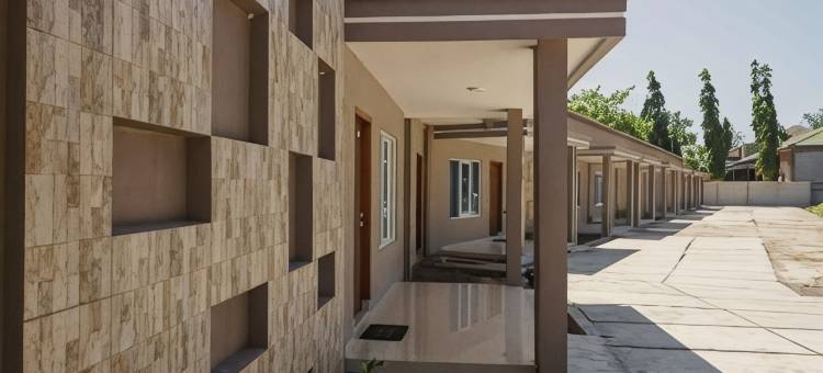 红多兹酒店@朋库卢科帕卡巴纳(RedDoorz @ Hotel Copacobana Bengkulu)图片