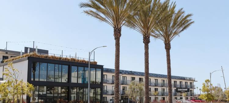 洛杉矶体育场区鲁姆酒店(The Lum Hotel Los Angeles Stadium District)图片