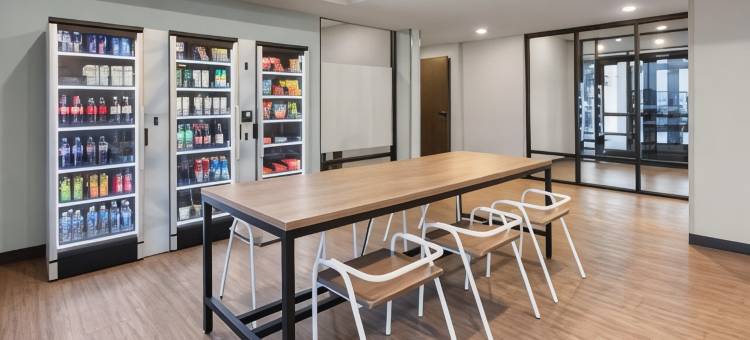 休斯敦卡蒂西部ECHO Suites Extended Stay by Wyndham酒店(Echo Suites Extended Stay by Wyndham Houston Katy West)图片
