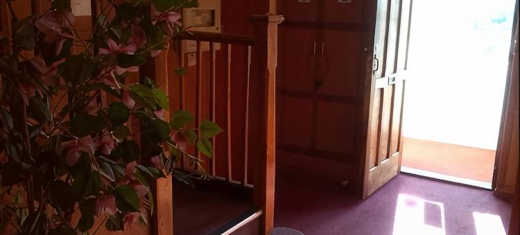 希斯路山林小屋(Heathrow Lodge)图片