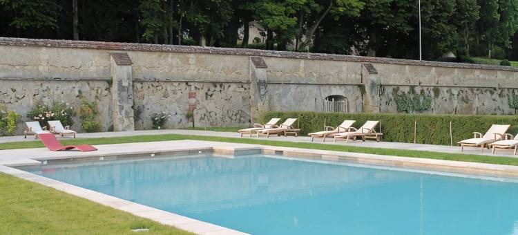 佩里城堡原生酒店(Château de Perreux, The Originals Collection)图片