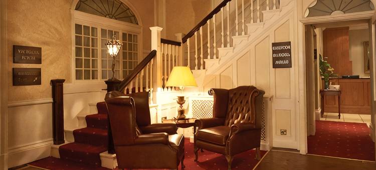 法灵顿旅舍酒店(Farington Lodge Hotel)图片