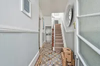 Charming Three Story Townhouse footsteps away from the historic harbour. - Country Houses