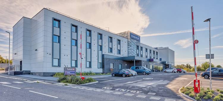 萨弗伦沃尔登普瑞米尔酒店(Premier Inn Saffron Walden)图片