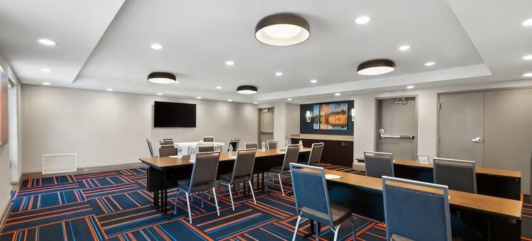 弗农山贝尔沃-亚历山大南区欢朋套房酒店(Hampton Inn & Suites by Hilton Fort Belvoir Alexandria South)图片