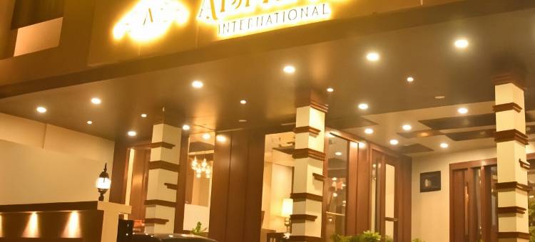 阿比纳夫国际酒店(Hotel Abhinav International)图片