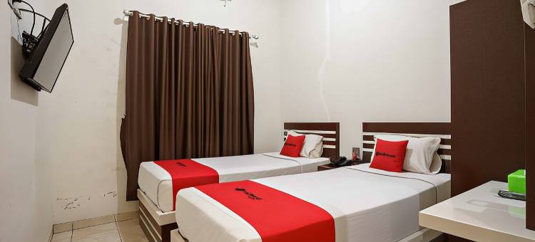 RedDoorz at Andalas Asri图片