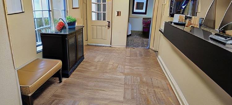 郊区酒店罗利 - 蟹树谷(Suburban Studios Raleigh - Crabtree Valley)图片