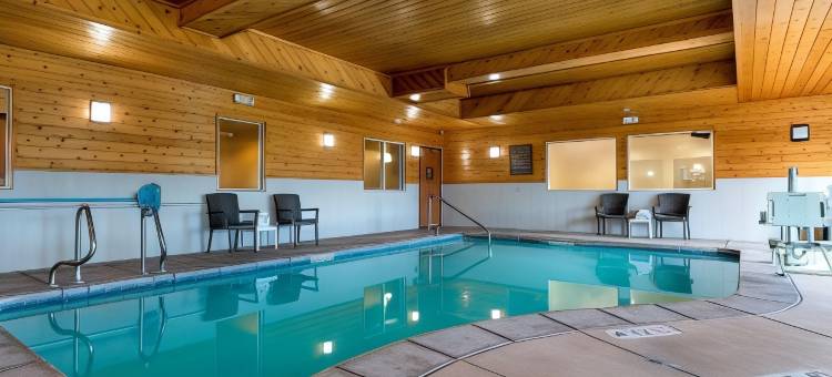 雷丁-沙斯塔湖舒适套房酒店(Comfort Suites Redding - Shasta Lake)图片