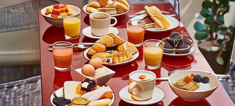 巴黎磨坊广场酒店(HappyCulture集团)(Hôtel Moulin Plaza by Happyculture)图片