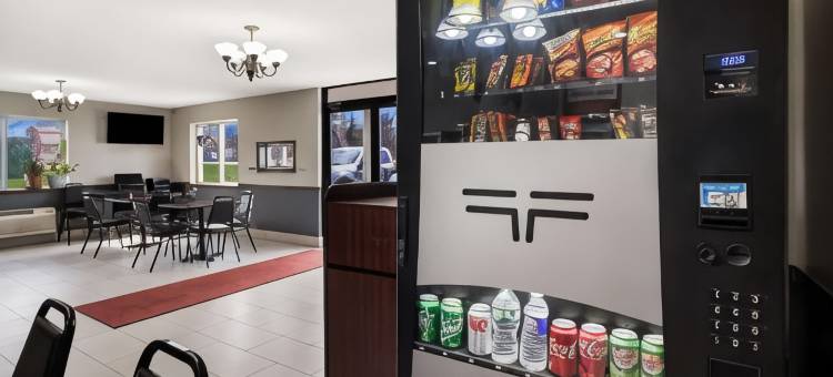 伊克诺旅馆套房- 卡南代瓜 - 手指湖区(Econo Lodge Inn & Suites Canandaigua - Finger Lakes Area)图片