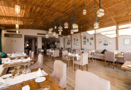 Hôtel Rembrandt Hotel Overview