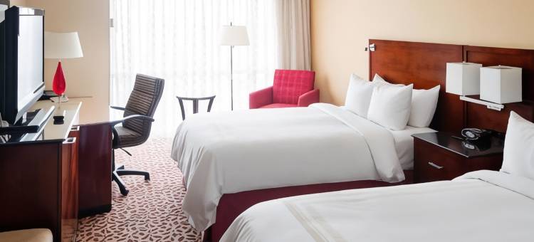 克里夫兰机场温德姆酒店(Wyndham Cleveland Airport)图片