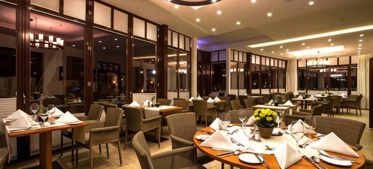 华纳穆德霍夫环形酒店(Ringhotel Warnemünder Hof)图片