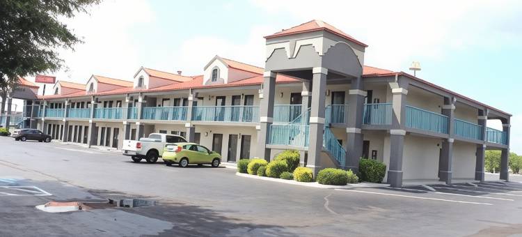 富兰克林呗盟套房酒店(Baymont by Wyndham Franklin)图片