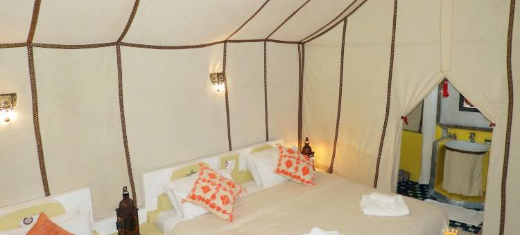 Sleeping in a Luxury Tent in Merzouga Desert !图片