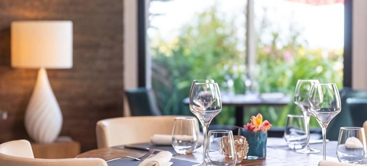 榆木原生酒店(Hôtel Traiteur les Ormes, the Originals Relais)图片