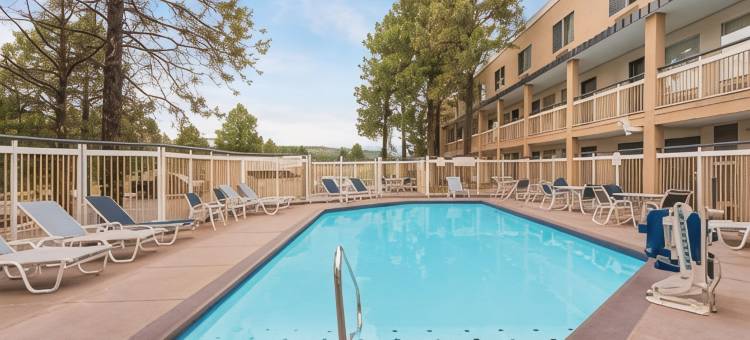 费拉格尔斯塔夫呗盟套房酒店(Baymont by Wyndham Flagstaff)图片