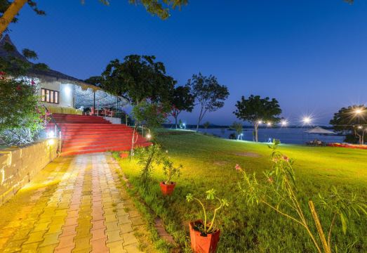 Kutch Safari Resort Hotel Overview