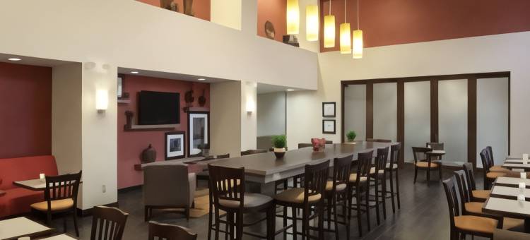 康罗I-45号北欢朋套房酒店(Hampton Inn & Suites Conroe I-45 North)图片