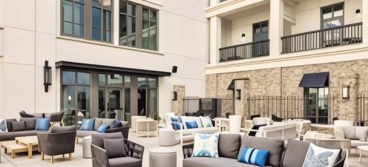 查尔斯顿自由广场希尔顿俱乐部酒店(Hilton Club Liberty Place Charleston)图片