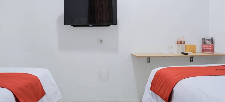 红多兹酒店 - 棉兰阿克萨拉(RedDoorz @ Aksara Medan)图片