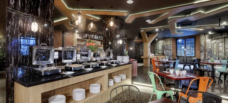 玛狄恩菲芙酒店(Favehotel Madiun)图片