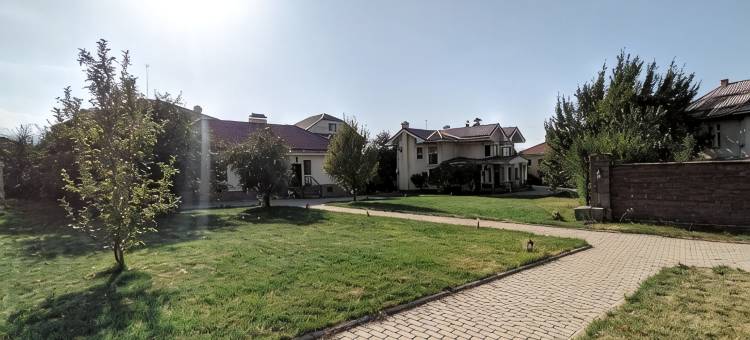 卡利·纳迪罗娃别墅(Villa Kali Nadyrova)图片