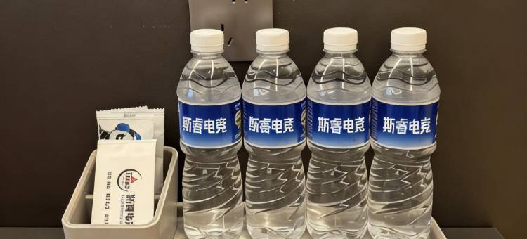 斯睿电竞酒店(双辽店)图片