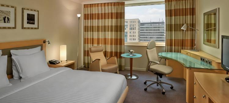 杜塞尔多夫希尔顿酒店(Hilton Dusseldorf)图片