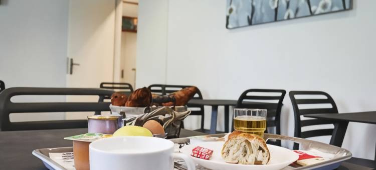 勒曼酒店里昂东部-维尔方丹(Hôtel Lémand Lyon Est - Villefontaine)图片