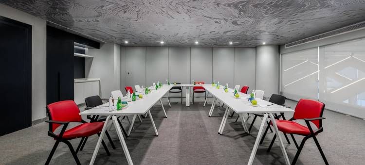 宜必思利雅得奥拉亚街酒店(Ibis Riyadh Hotel Al Muhammadiyah United Company Branch)图片