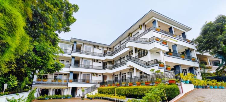 超级OYO集合O 92277塞特拉普里安甘宾馆(SUPER OYO Collection O 92277 Setra Priangan Guest House)图片