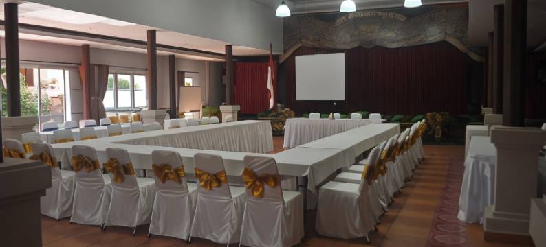 迪威欣塔酒店及餐厅(Dewi Sinta Hotel and Restaurant)图片