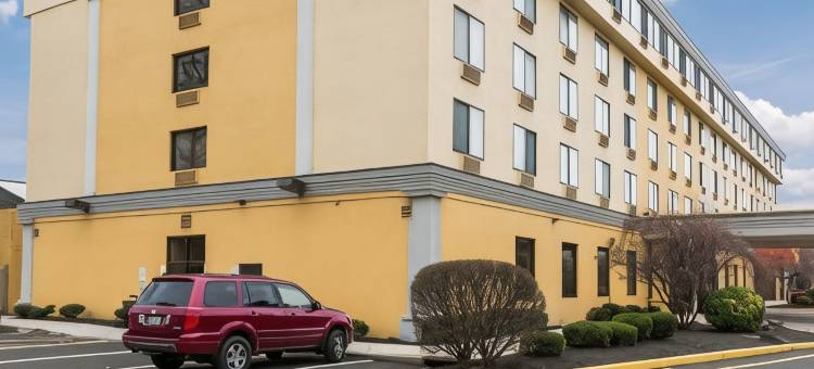 萨默塞特凯隆酒店-新不伦瑞克(Clarion Hotel Somerset - New Brunswick)图片