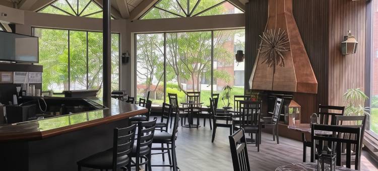 伊利湖会议中心凯隆酒店(Clarion Hotel Conference Center on Lake Erie)图片