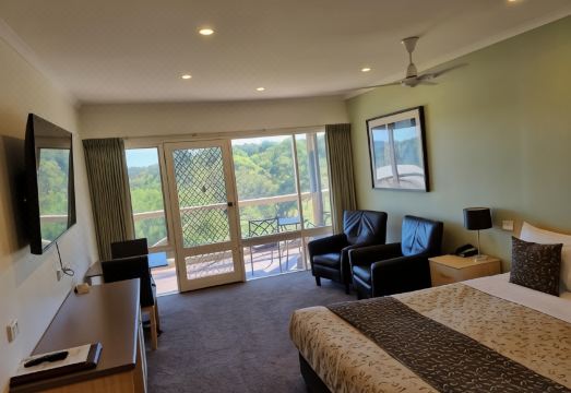 Golden Heritage Accommodation Hotel Overview