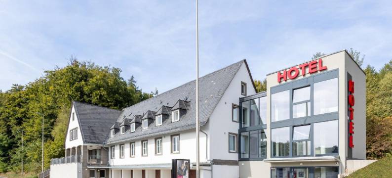 北莱茵哈夏恩色威斯酒店(Serways Hotel Reinhardshain Nord)图片