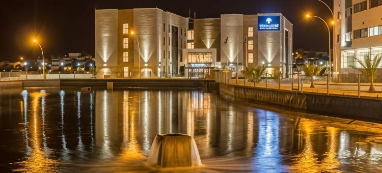 温德和克城镇小屋(Town Lodge Windhoek, Namibia)图片