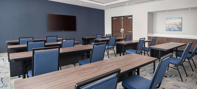 圣地亚哥埃尔卡洪欢朋套房酒店(Hampton Inn & Suites El Cajon San Diego)图片