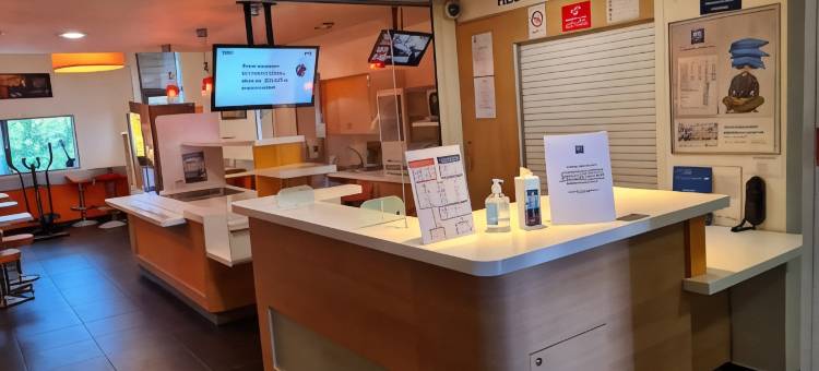 塞尔吉圣克里斯托弗宜必思快捷酒店(Ibis Budget Cergy St Christophe)图片
