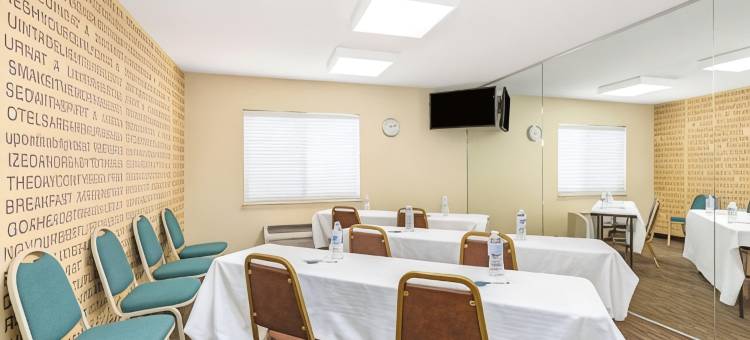 埃尔帕索东拉昆塔温德姆套房酒店(La Quinta Inn & Suites by Wyndham El Paso East)图片